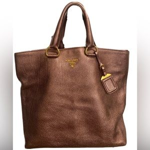 SOLD 🎯Prada Vitello Diano Handbag